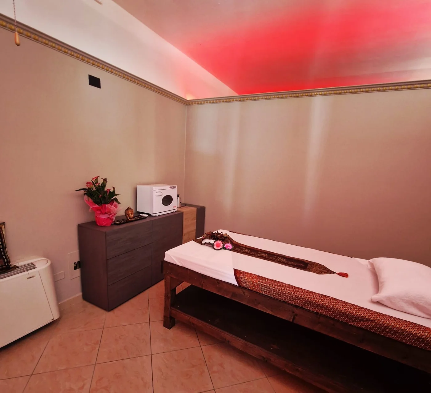 Ingresso Royal Thai Massage in Via Argirocastro 28 a Ravenna
